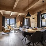 Clofers Nature Obermoeschach Chalet