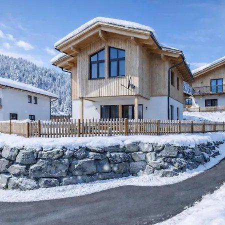 Clofers Nature Obermoeschach Chalet